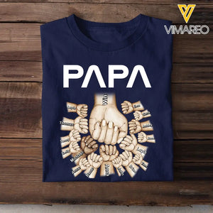 Personalized Papa Hands & Kid Names Best Gift For Dad Father's Day Gift T-shirt Printed HN241162