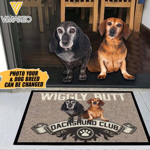 PERSONALIZED WIGGLY BUTT DACHSHUND CLUB DOORMAT QTTN1401