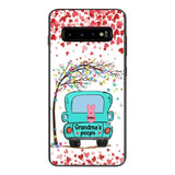 PERSONALIZED GRANDMA'S PEEPS KID NAME PHONECASE QTHQ1503