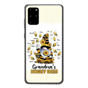 PERSONALIZED GRANDMA'S HONEY BEE WITH KID NAME PHONECASE QTTN3003