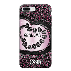 Personalized Grandma Nana Auntie Mom Heart & Kid's Name Phonecase Printed QTHQ2003