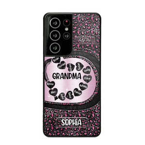 Personalized Grandma Nana Auntie Mom Heart & Kid's Name Phonecase Printed QTHQ2003