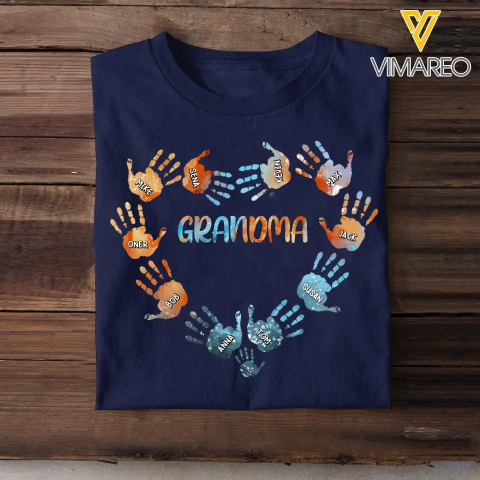 Personalized Grandma Hand with Kid Name T-shirt Printed 23JUN-TB21