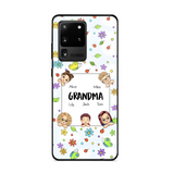 Personalized Grandma with Kids Name Flowers Background Gift For Grandma Phonecase PNDT2906