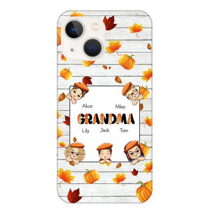 Personalized Fall Season Pumpkin Autumn Grandma with Kid Name Gift For Grandma Phonecase PNDT0707