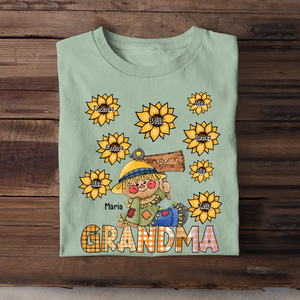 Personalized  Scarecrow Grandma Sunflowers with Kid Names T-shirt Printed HTHHN1807